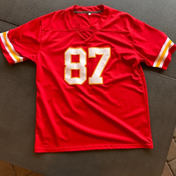 Travis Kelce Jersey - Picture 2 of 2